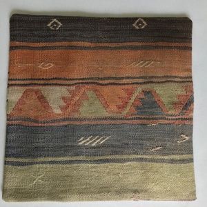 Turkish Throw Pillow Cover, Kilim Cushion. 16"x16"